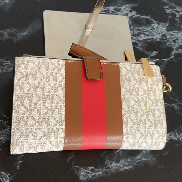 Michael Kors Logo Jet Set Double Zip Wristlet Wallet
Dahlia Red Brown AUTHENTIC - Picture 4 of 11